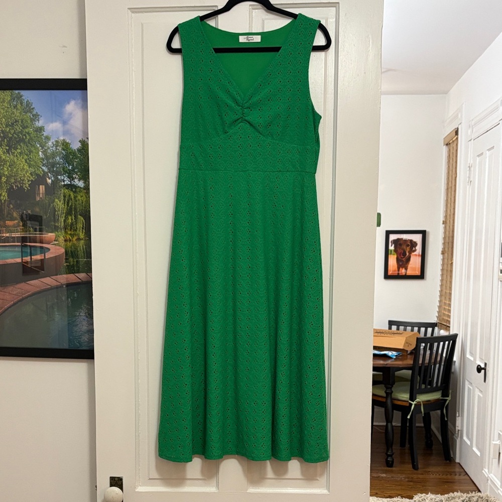 Beacon Vibrant Green Midi Dress